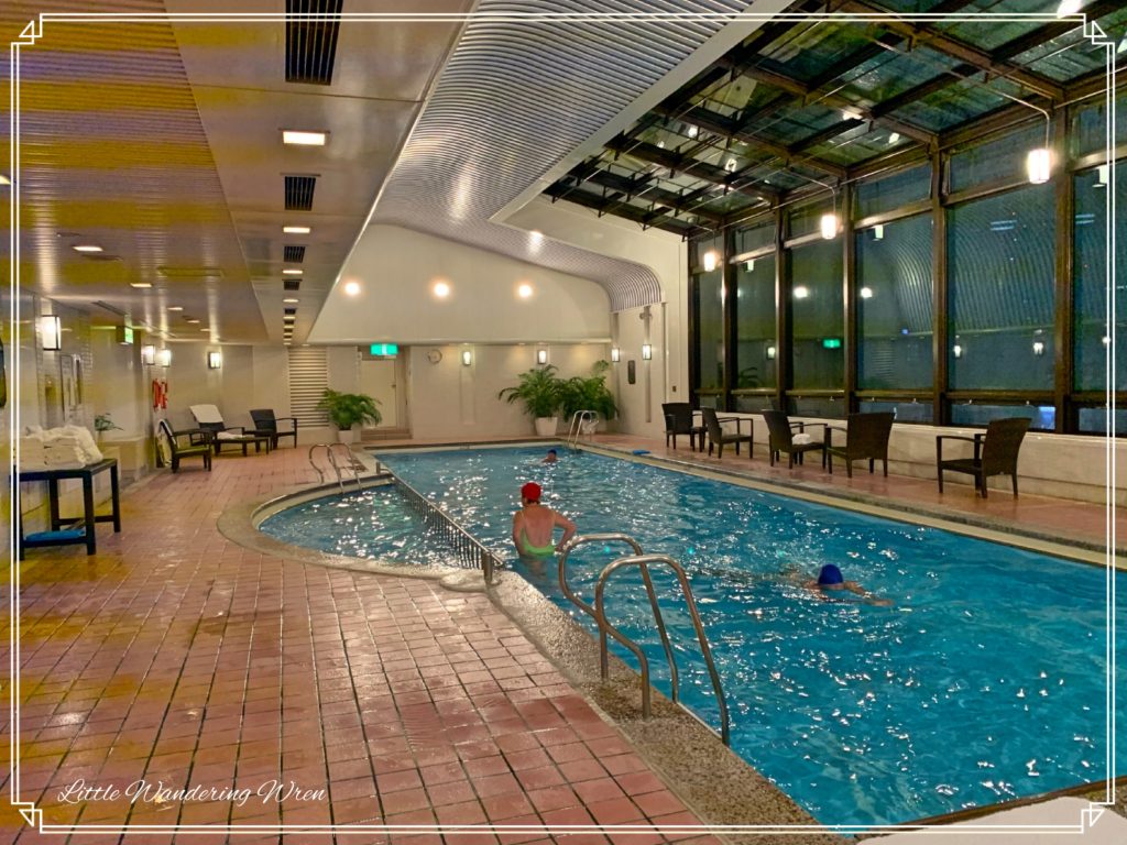 Swimming pool Imperial Hotel Tokyo
