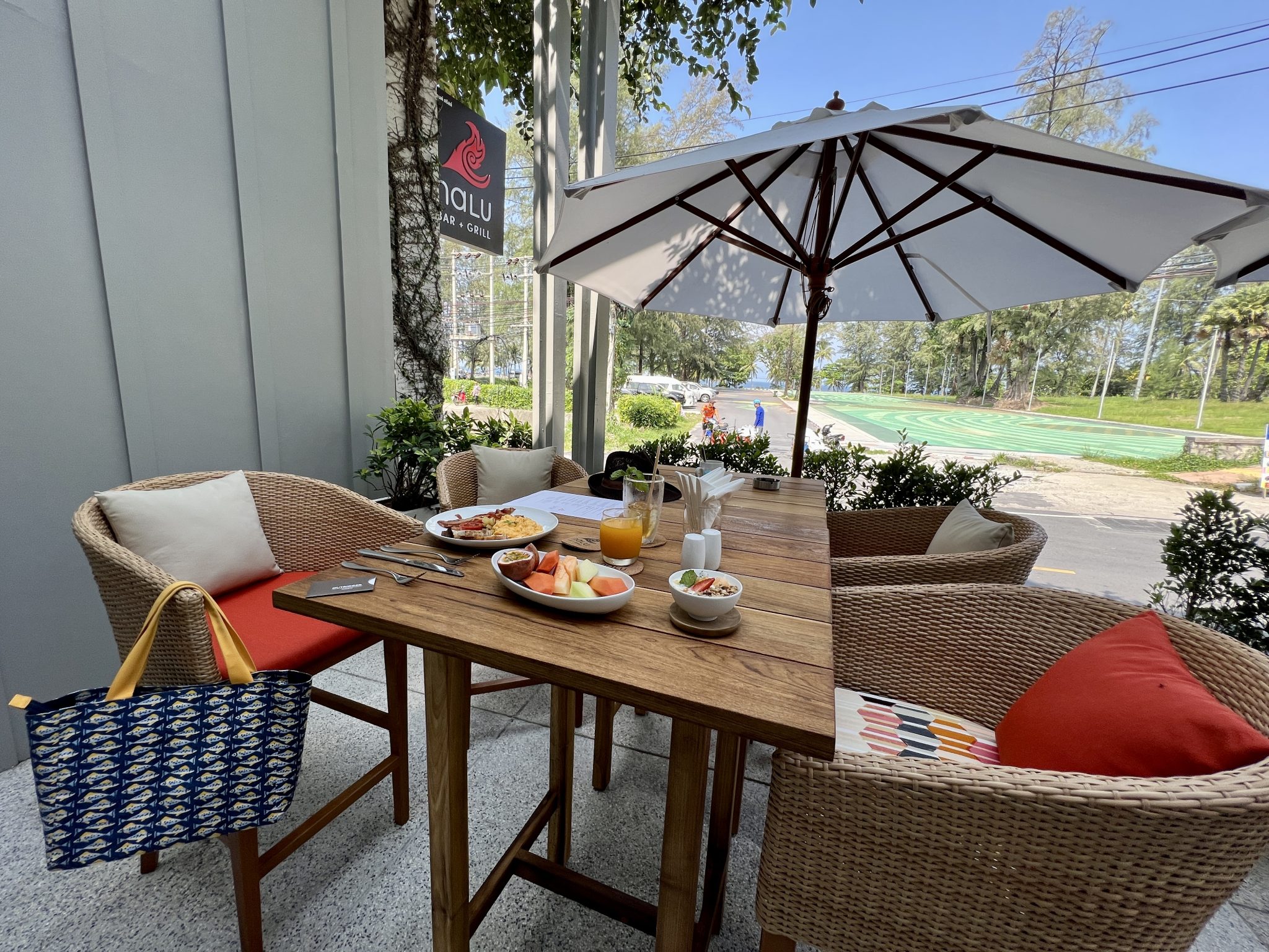 Breakfast at Nalu Bar and Grill