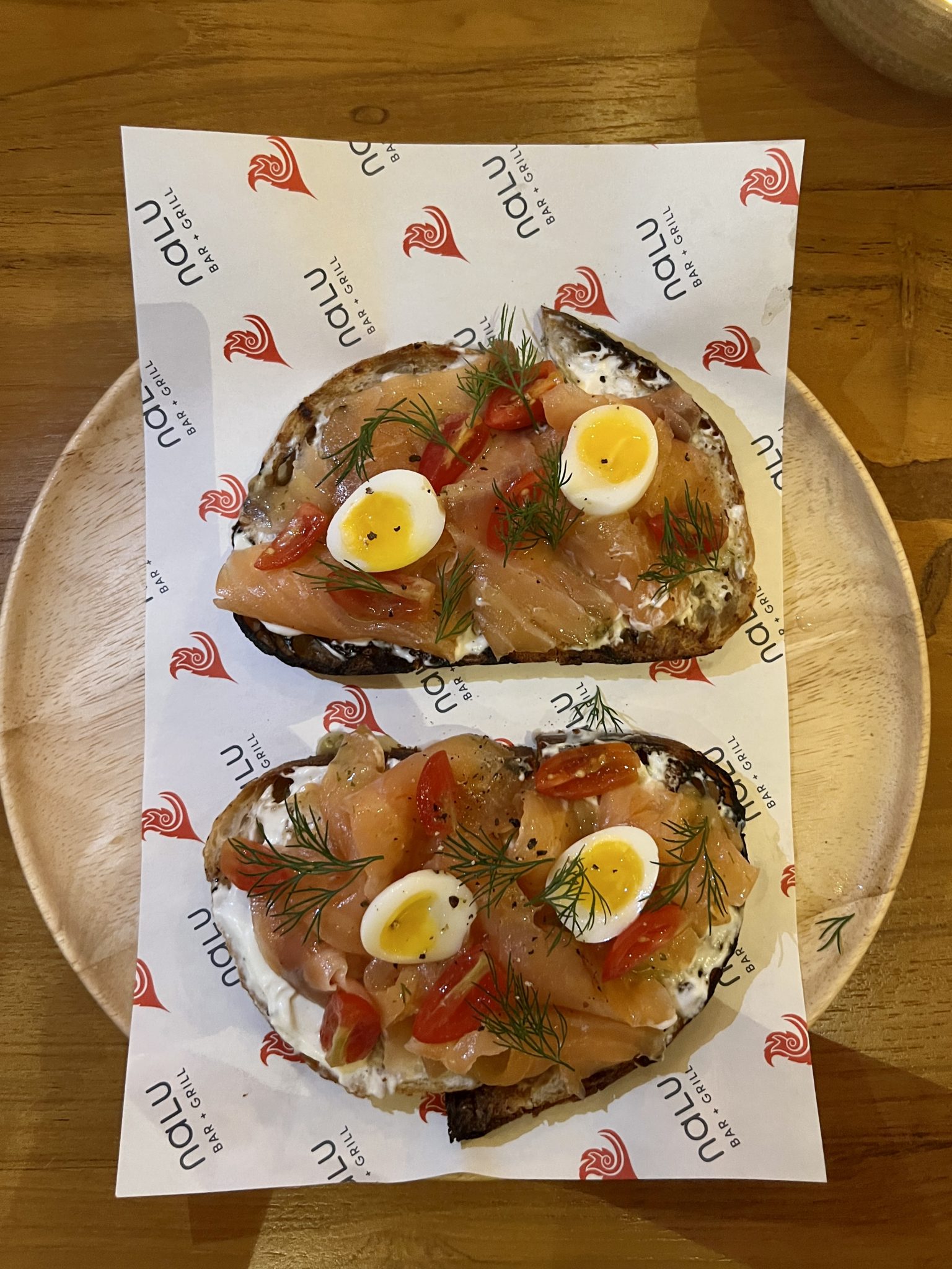 Nalu Bar and Grill Salmon Gravlax