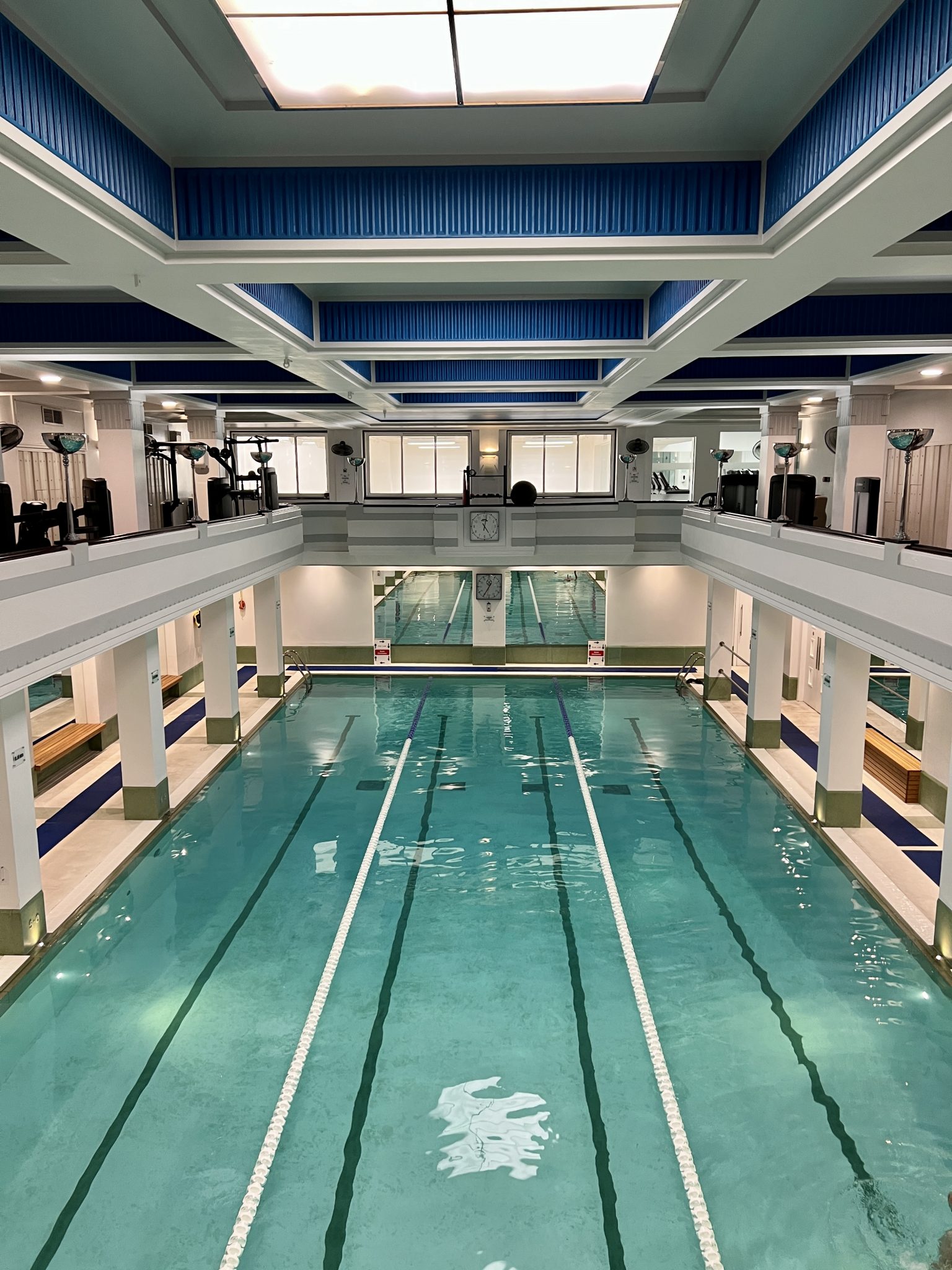 Art Deco swimming pool The Lansdowne Club