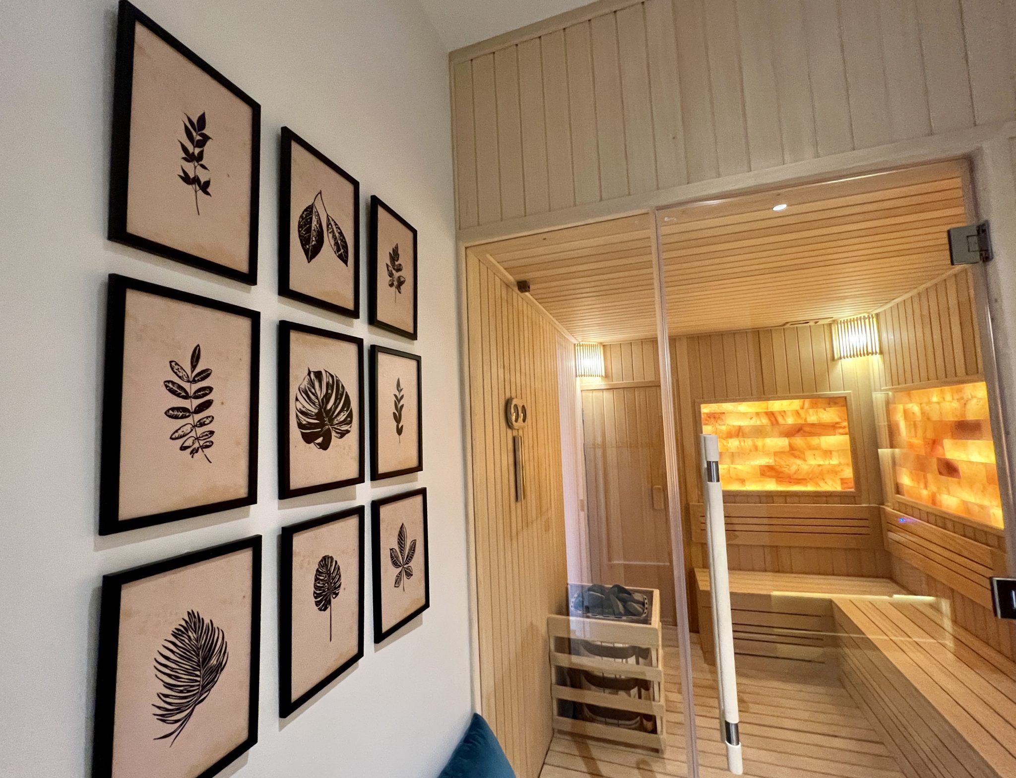 Himalayan Salt Sauna Sense Cera Spa