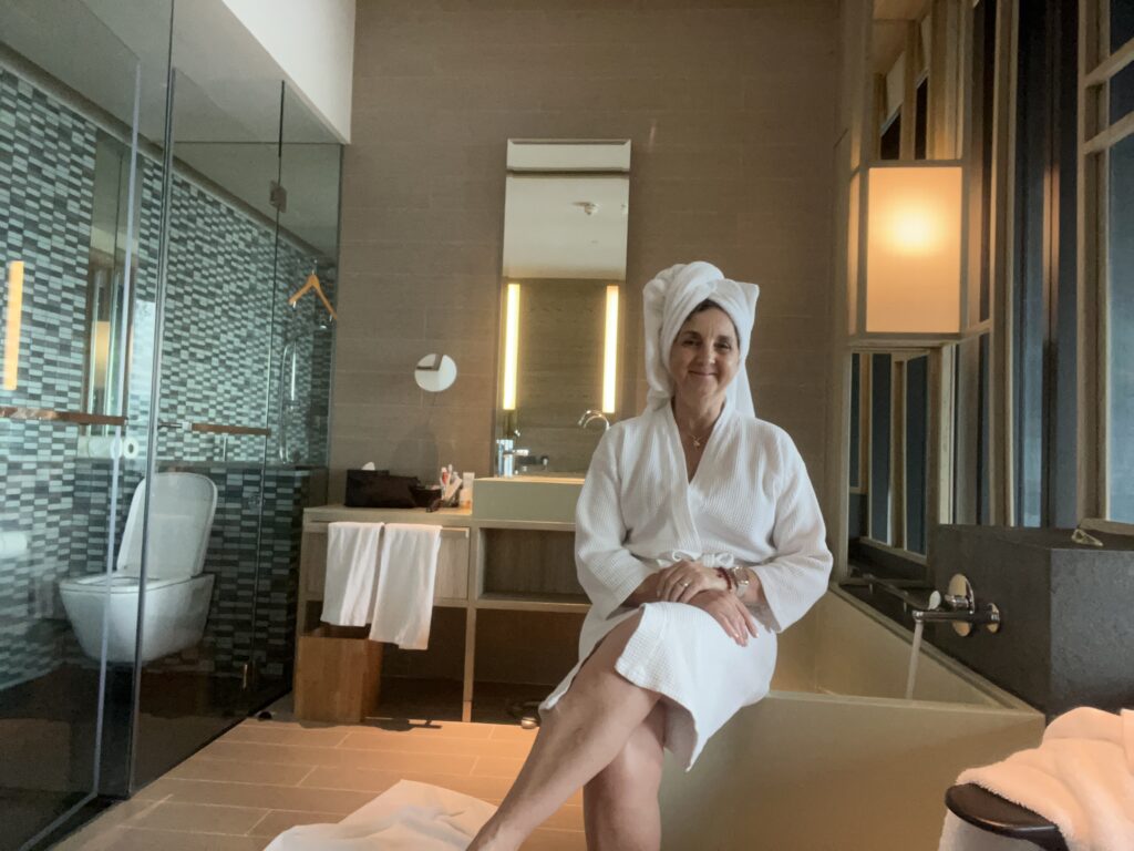 Bathtime Lifestyle Premier King Room PARKROYAL COLLECTION Pickering