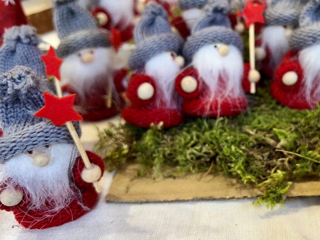 Shopping at Altstadt Christmas Market
