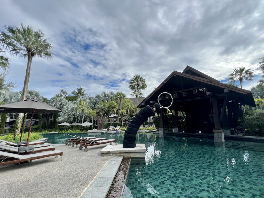 Pulley Bar and Pool The Slate