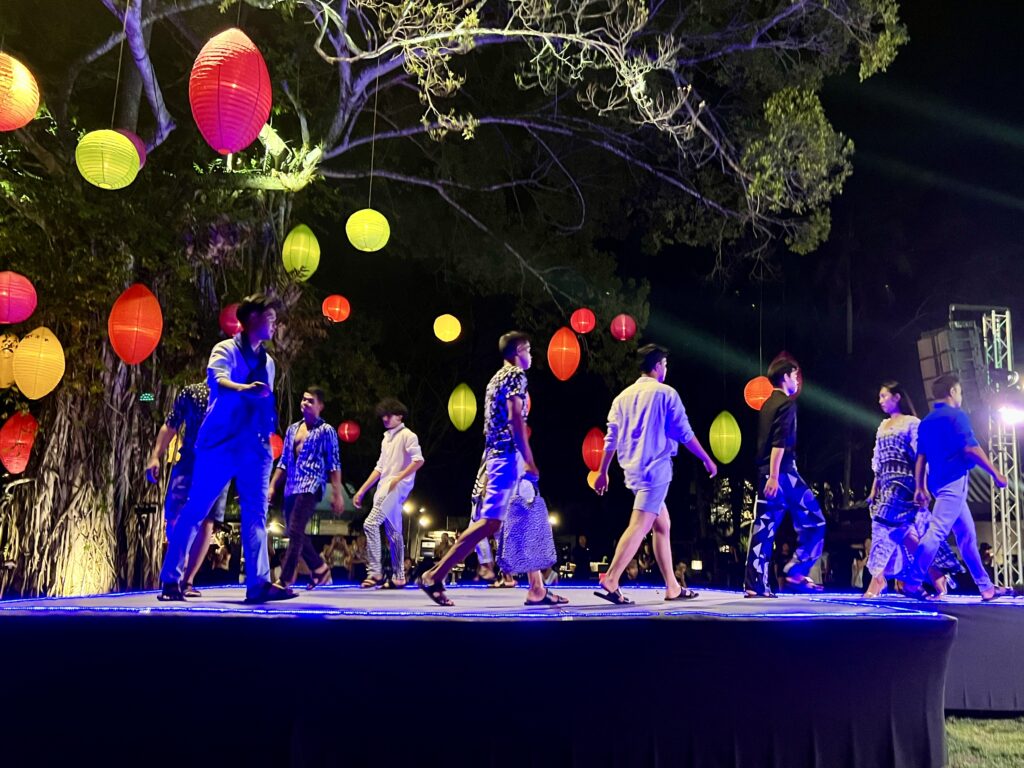 Eric Raisina Fashion Show  