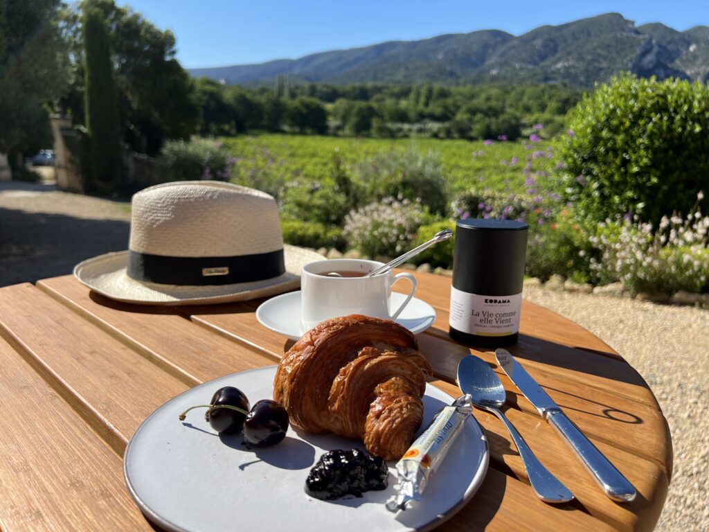 Breakfast at La Bastide du Mourre 