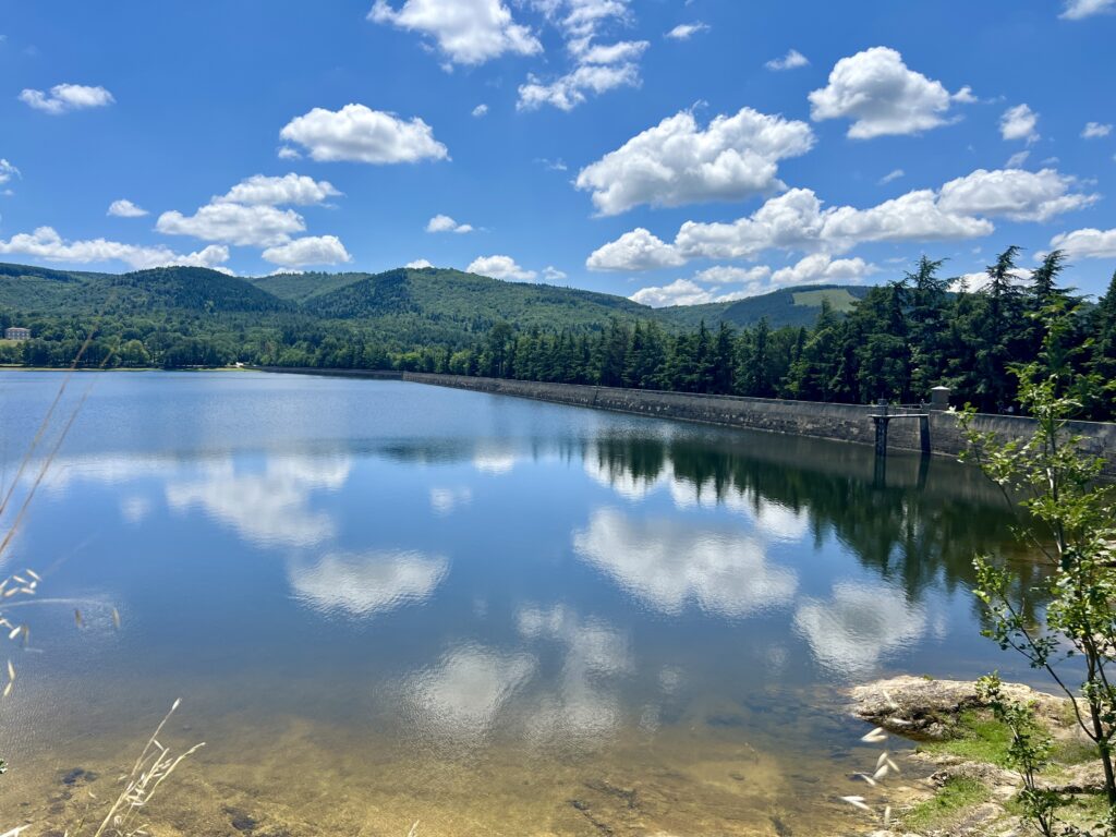Saint Ferreol Lake