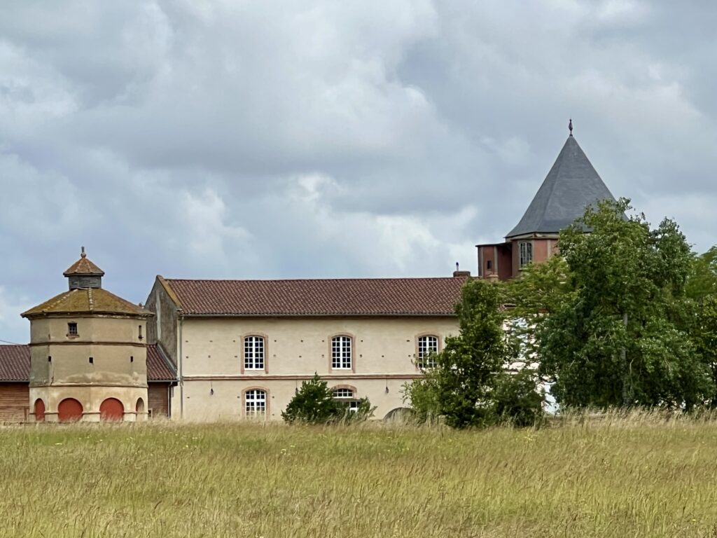 Pigeonniers at the Chateau de Larra