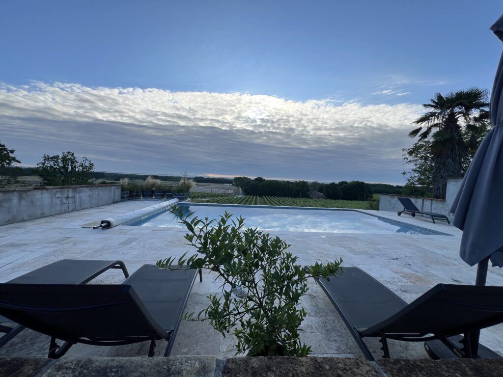 Swimming pool at Domaine Codeval - Fronton