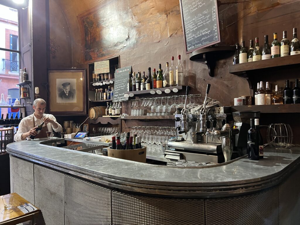 Bar at Au Pere Louis