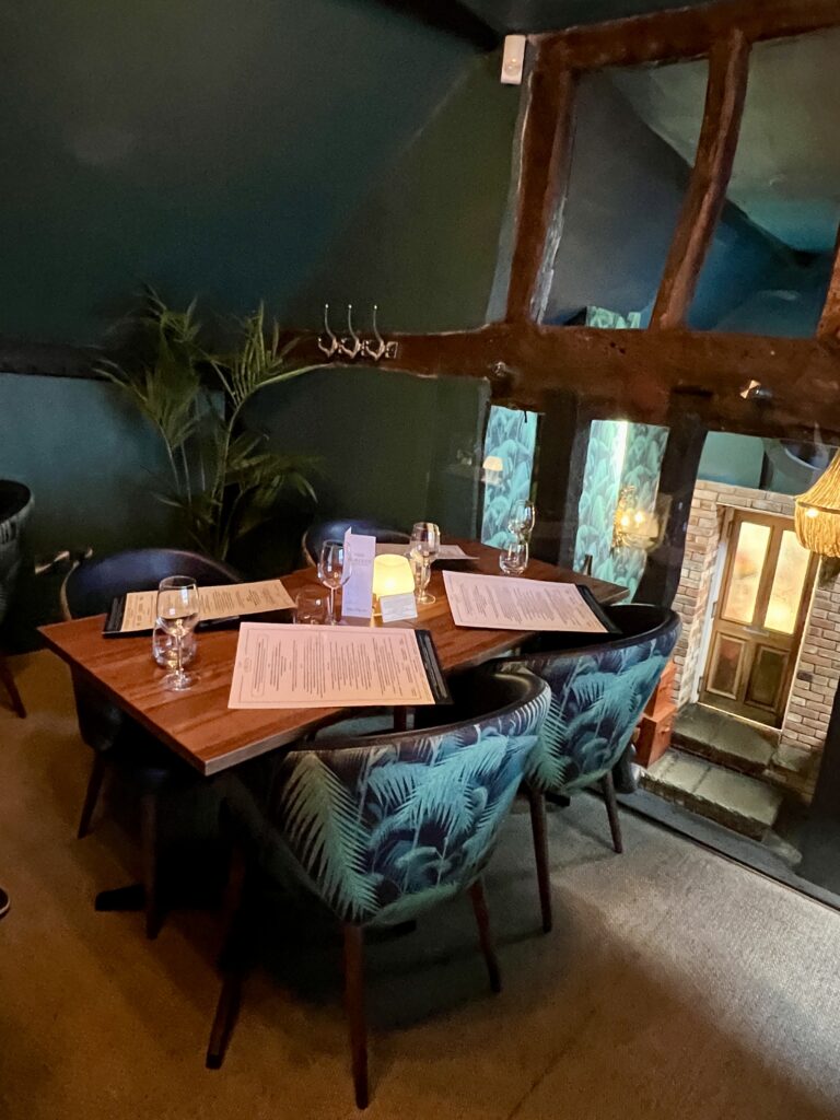 Loxley’s Restaurant & Wine Bar