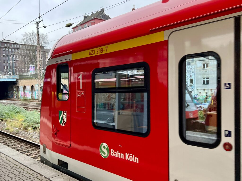 Bahn Koln Train