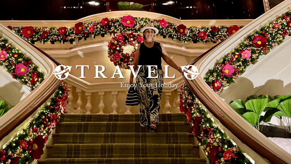 Christmas Staircase 2024 Grand Hyatt Erawan, Bangkok