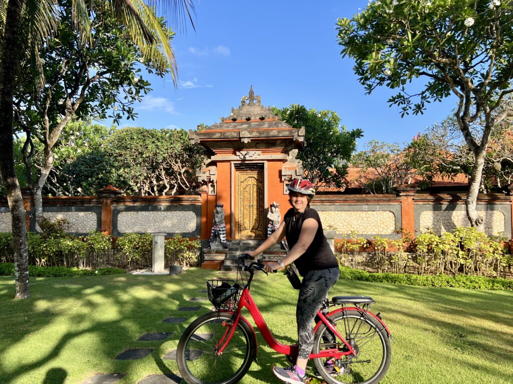 Little Wandering Wren cycle ride Grand Hyatt Bali