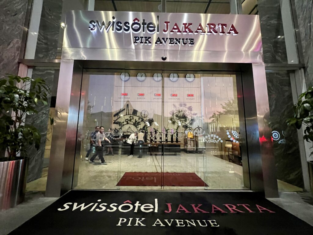 Entrance at Swissôtel Jakarta PIK Avenue